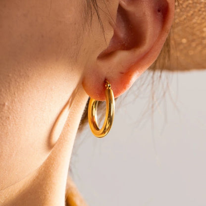 Lola 18K Gold Hoop Earrings