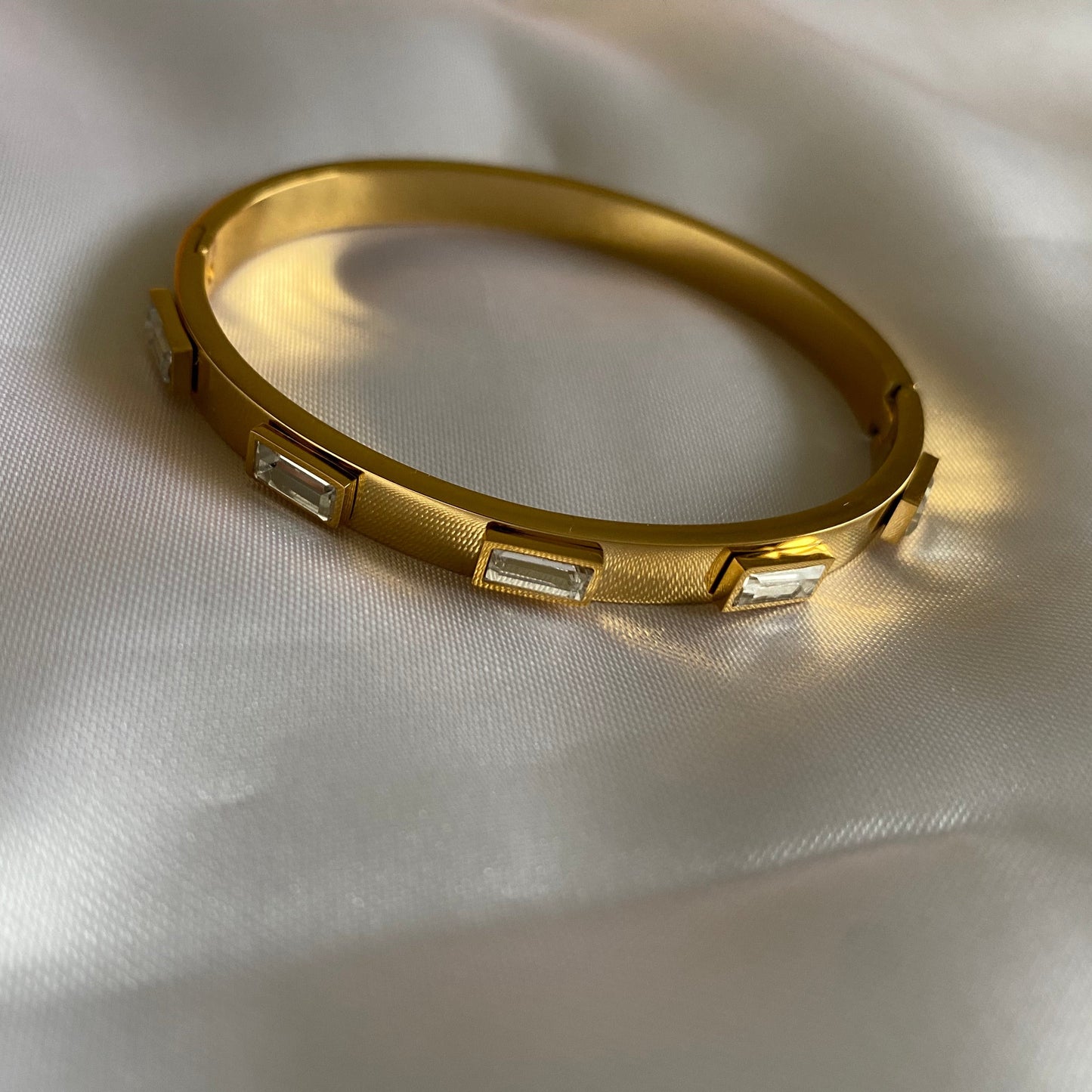 Valentine Gold Bangle