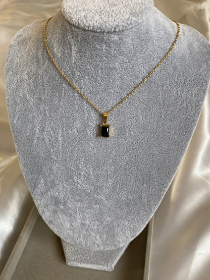 Milan Onyx Black Pendant Necklace