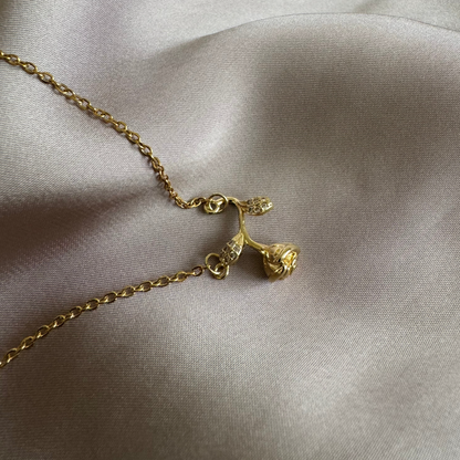 Rose 18k Gold Necklace