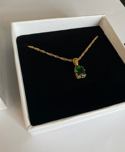 Valentine Emerald Pendant Necklace