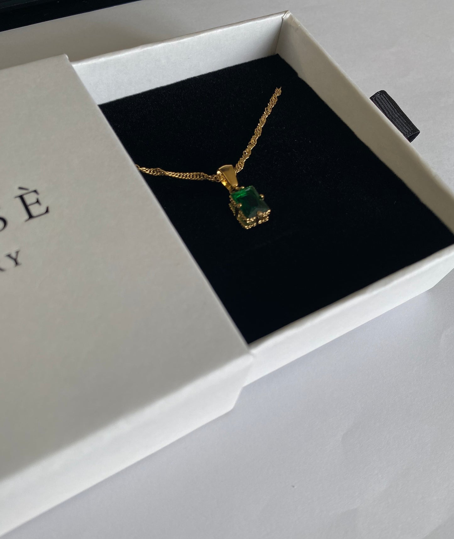 Valentine Emerald Pendant Necklace